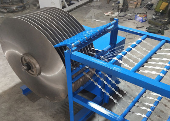 0.5mm Blade BTO-22 30cm Razor Wire Making Machine